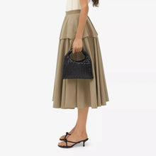 Bottega Veneta Hop Medium Tote Intrecciato Leather in Classic Design Timeless Italian Luxury - BEAUTY BAR