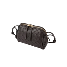 Bottega Veneta Intrecciato Concert Pouch Woven Leather Clutch With Wristlet Iconic Italian Craftsmanship - BEAUTY BAR