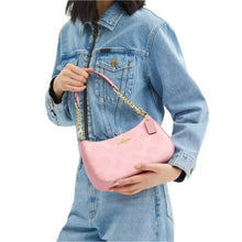 Coach Teri Shoulder Bag In Signature Canvas - BEAUTY BAR