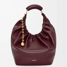 Loewe Medium Squeeze Bag Dark Burgundy - BEAUTY BAR
