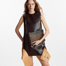 Louis Vuitton Daily Pouch Black Monogram Canvas Clutche - BEAUTY BAR