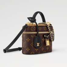 Louis Vuitton Vanity Chain Pouch - BEAUTY BAR