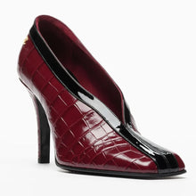 Chanel Croc-Embossed Patent Leather Pumps - BEAUTY BAR