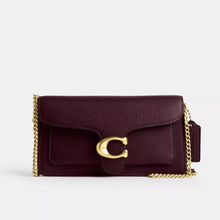 Coach Tabby Chain Clutch Burgendy - BEAUTY BAR