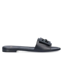 Fendi Baguette Slides Women Leather Black - BEAUTY BAR