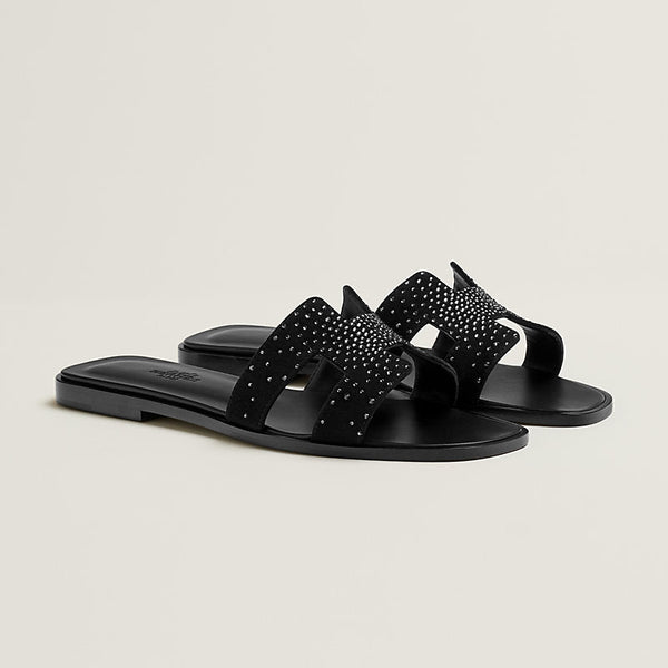 Hermes Oran Noir Sandal - BEAUTY BAR