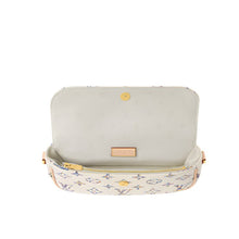 Louis Vuitton M83499 On Chain Ivy - BEAUTY BAR
