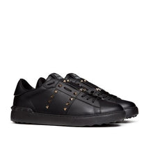 Valentino Garavani Rockstud Untitled 11' Sneakers Black - BEAUTY BAR