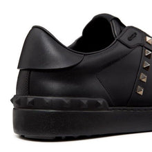 Valentino Garavani Rockstud Untitled 11' Sneakers Black - BEAUTY BAR